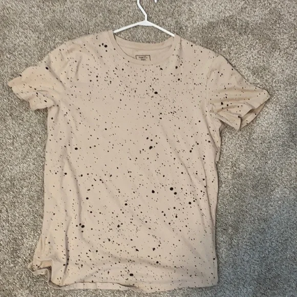 Variety of t shirts, size large - Picture 1 of 4